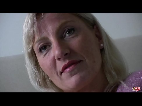 ❤️ D'Mamm, déi mir all gefuckt hunn ... Dame, behuelen Iech! Pornovideo op Porno lb.loanworld.top
